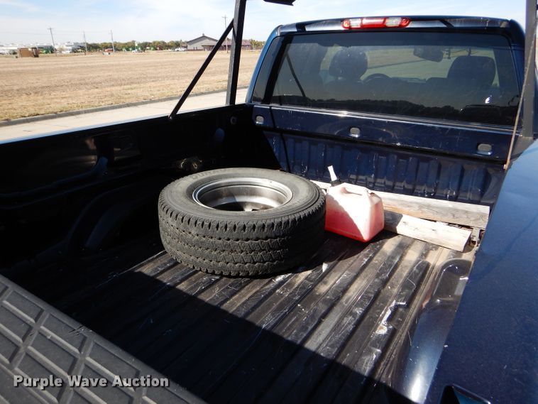 image for item FJ9823 2007 Chevrolet Silverado 1500 Ext. Cab pickup truck