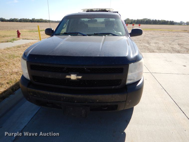 image for item FJ9824 2007 Chevrolet Silverado 1500 Ext. Cab pickup truck