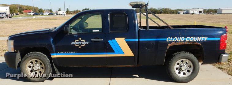 image for item FJ9824 2007 Chevrolet Silverado 1500 Ext. Cab pickup truck