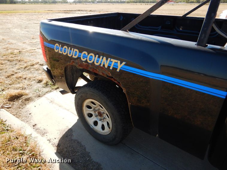 image for item FJ9824 2007 Chevrolet Silverado 1500 Ext. Cab pickup truck