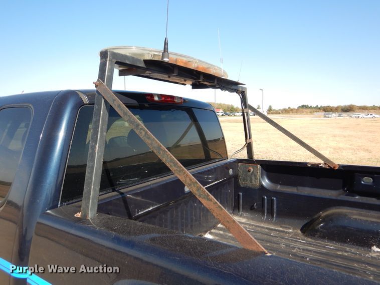 image for item FJ9824 2007 Chevrolet Silverado 1500 Ext. Cab pickup truck