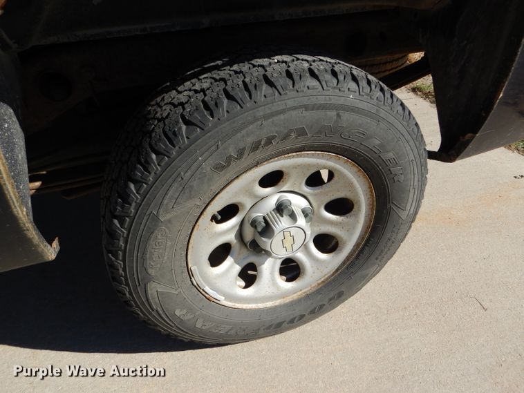 image for item FJ9824 2007 Chevrolet Silverado 1500 Ext. Cab pickup truck