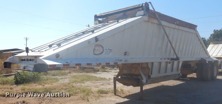 image for item FK9862 2009 CTS BDT-40 bottom dump trailer