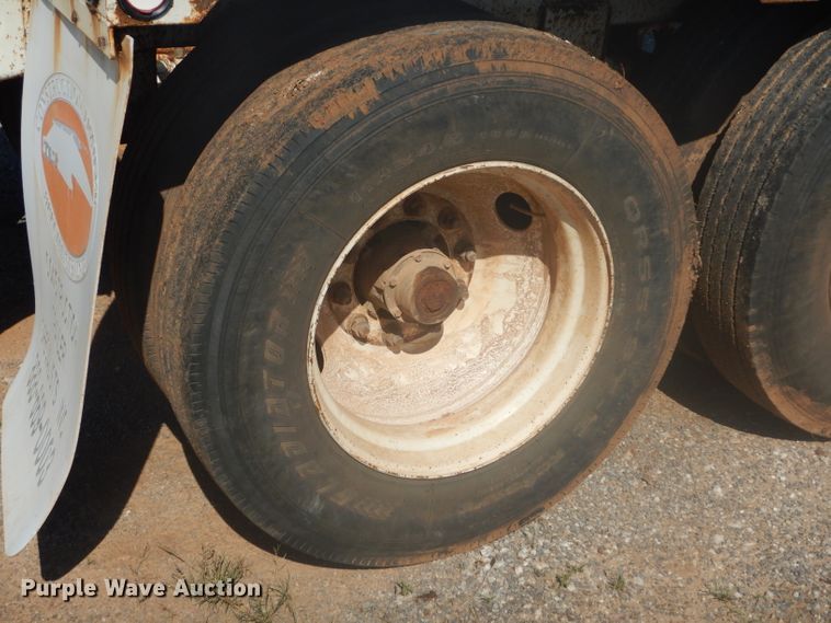 image for item FK9862 2009 CTS BDT-40 bottom dump trailer