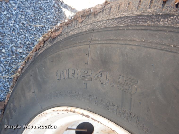 image for item FK9863 2007 CTS BDT-40 bottom dump trailer