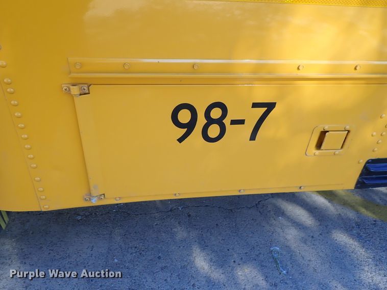 image for item FR9484 1998 Chevrolet Blue Bird school bus