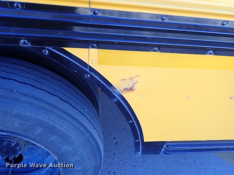 image for item FR9484 1998 Chevrolet Blue Bird school bus