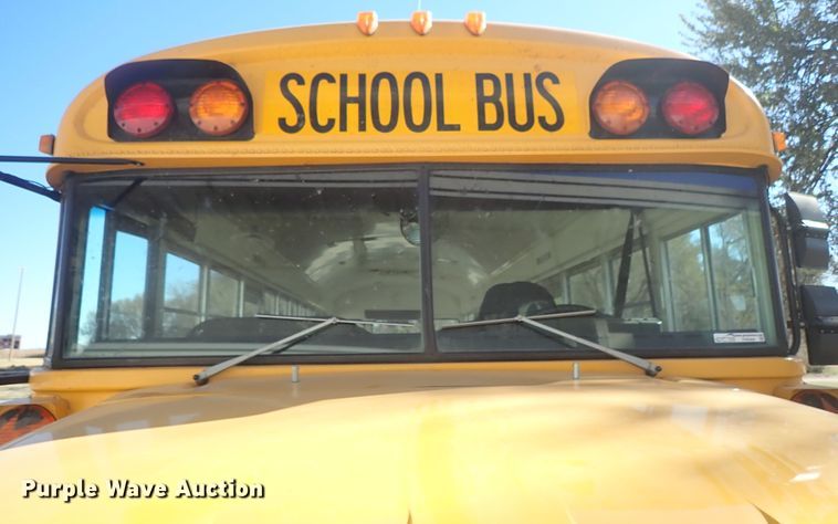 image for item FR9484 1998 Chevrolet Blue Bird school bus