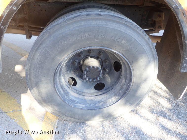 image for item FR9484 1998 Chevrolet Blue Bird school bus