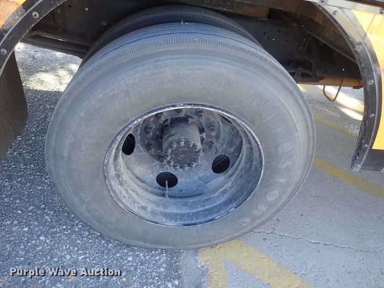 image for item FR9484 1998 Chevrolet Blue Bird school bus