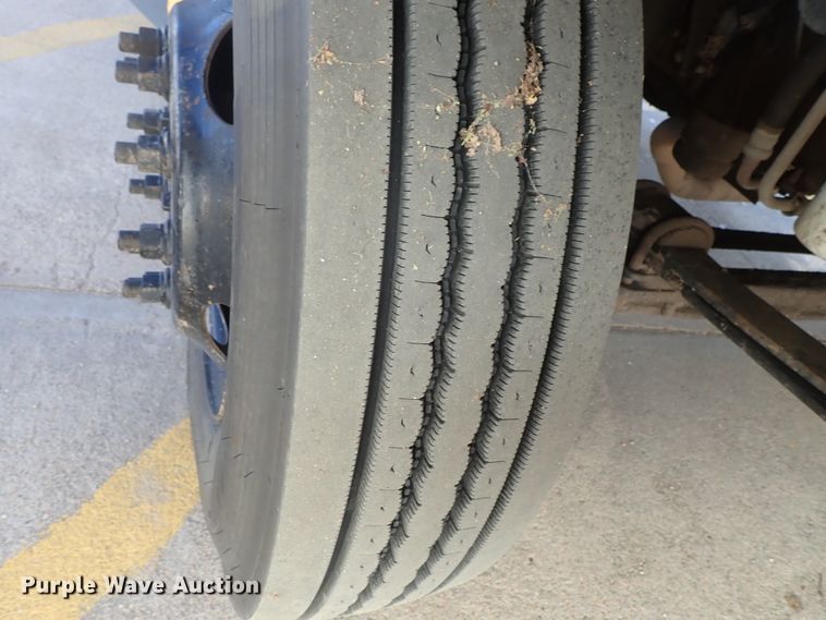 image for item FR9484 1998 Chevrolet Blue Bird school bus