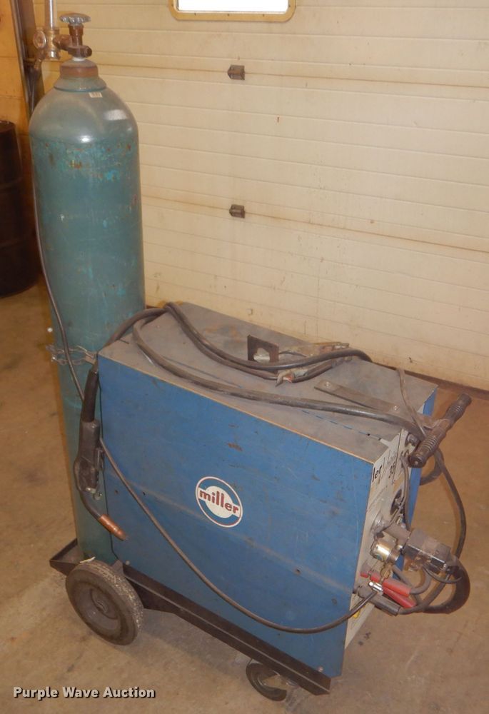 image for item FT9725 Millermatic 35 mig welder