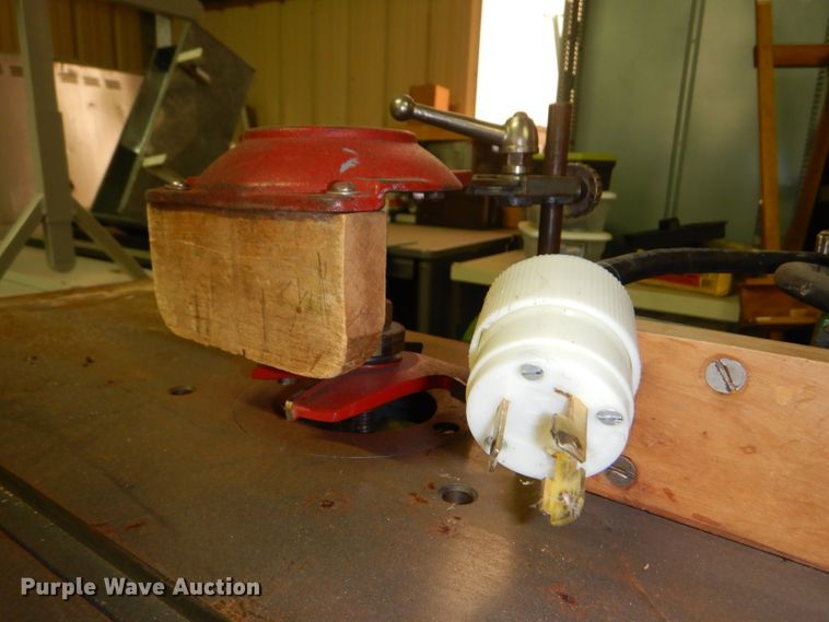 image for item FT9734 Walker Turner 6110 spindle shaper