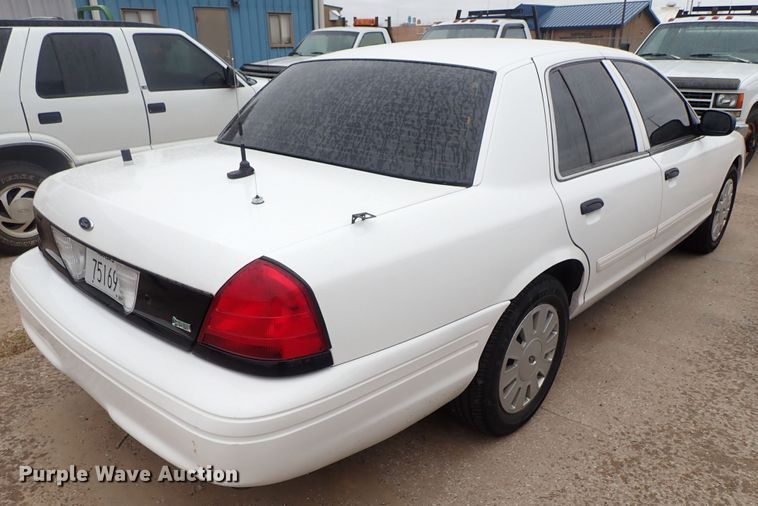image for item GB9485 2011 Ford Crown Victoria Police Interceptor