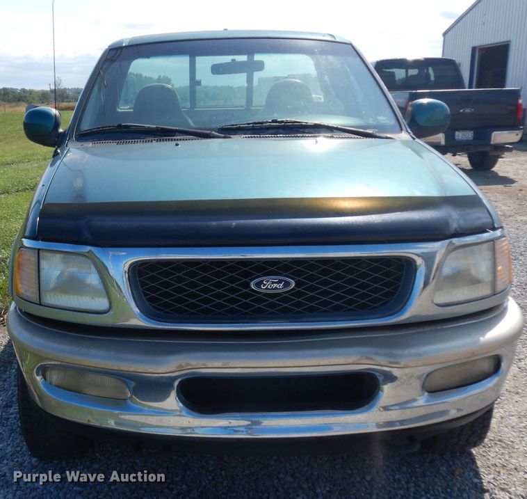 image for item GI9284 1997 Ford F150 pickup truck