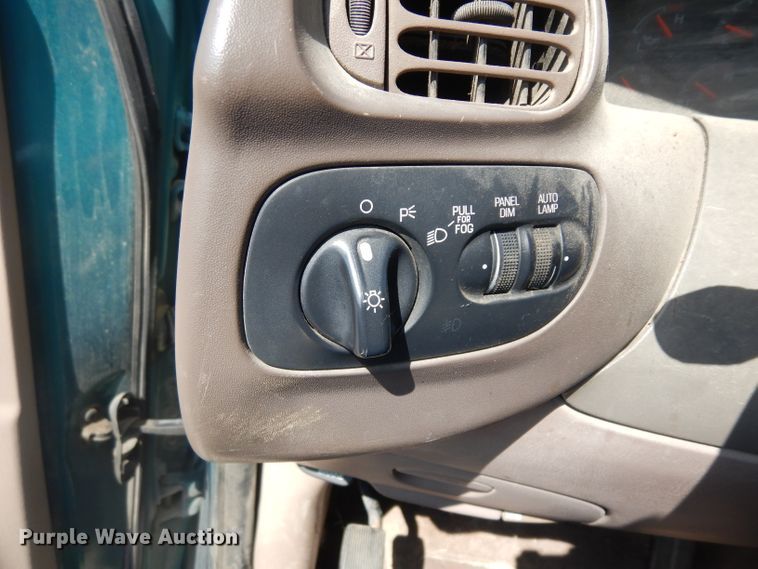 image for item GI9284 1997 Ford F150 pickup truck