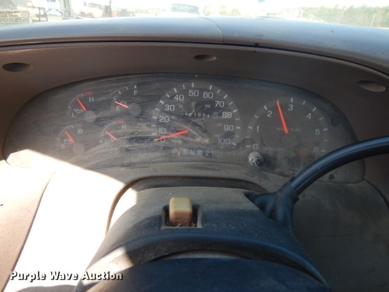 image for item GI9284 1997 Ford F150 pickup truck