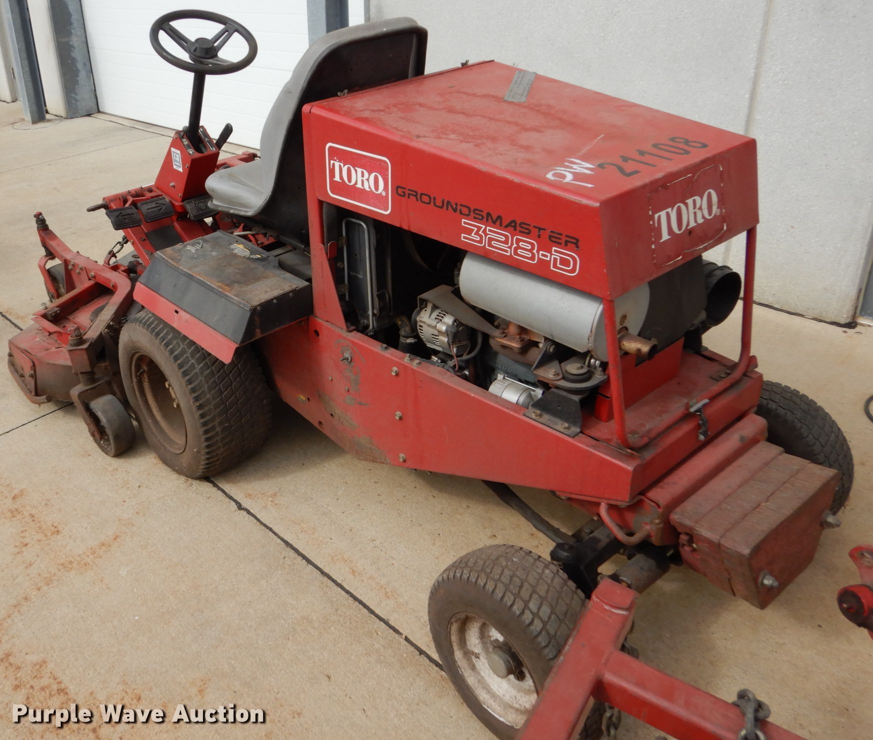 Toro Ground Master 328D lawn mower in Cedar Falls, IA Item EC9010