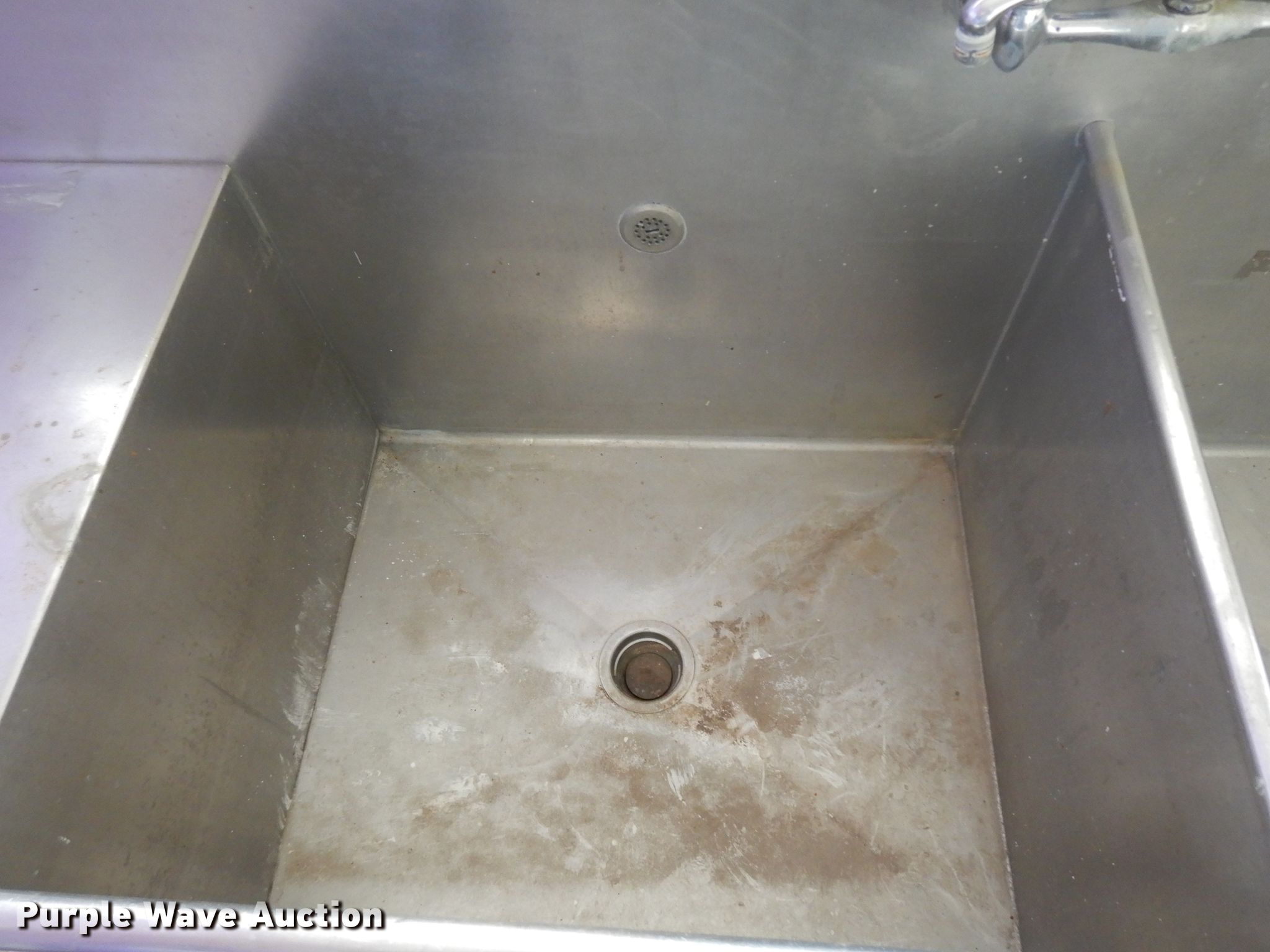 Elkay Mfg stainless steel wash station in Salina, KS Item GI9438 sold