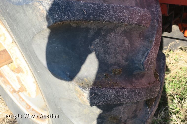 image for item DB10139 Allis Chalmers 190XT tractor