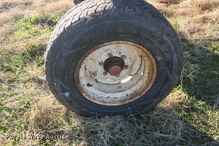 image for item DB10139 Allis Chalmers 190XT tractor