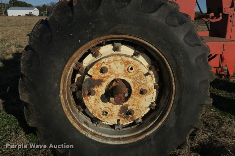 image for item DB10139 Allis Chalmers 190XT tractor