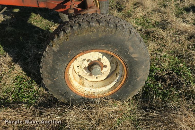 image for item DB10139 Allis Chalmers 190XT tractor