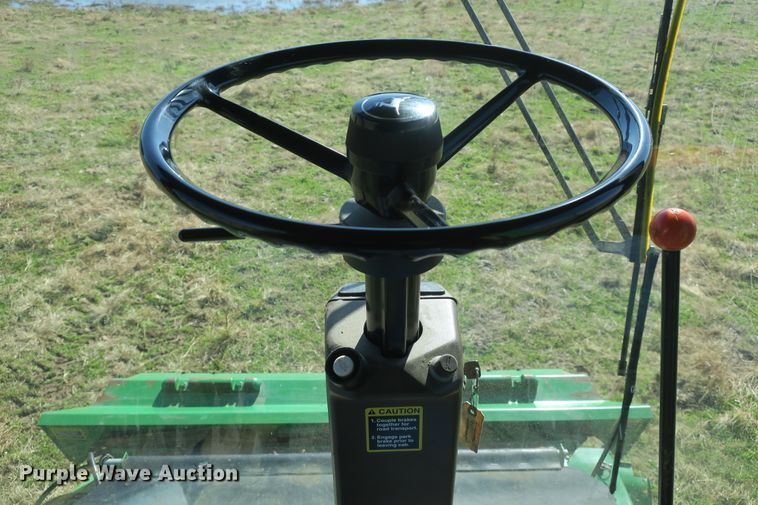 image for item DB10140 1998 John Deere 9510 combine