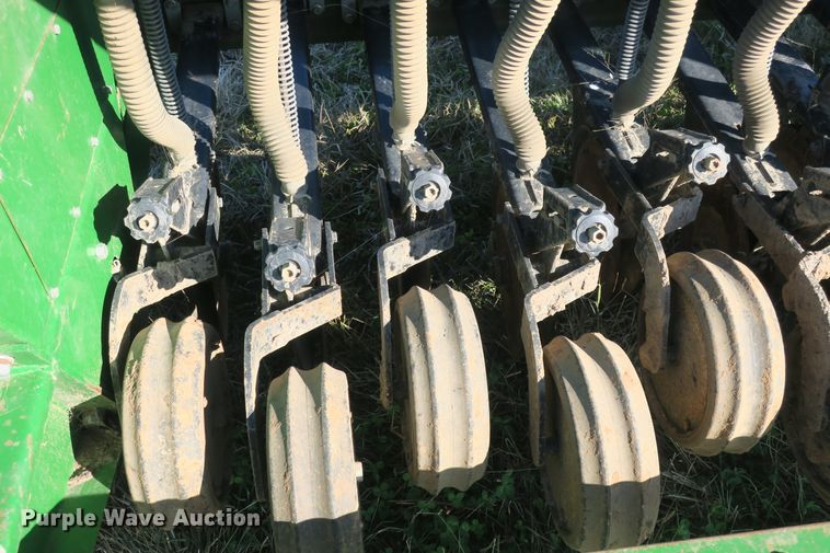 image for item DB10142 Great Plains Solid Stand 13 grain drill