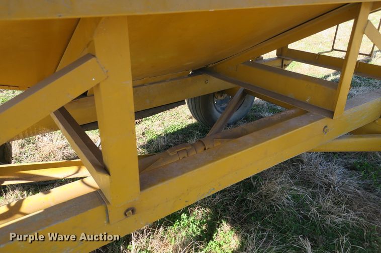 image for item DB10148 Gravity wagon