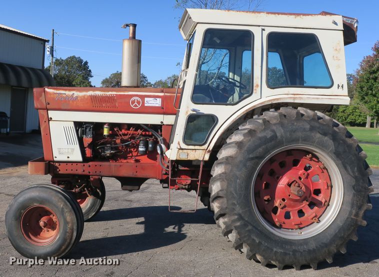 image for item DB10169 International 1066 tractor