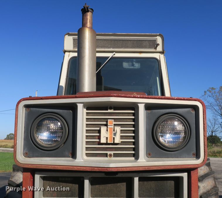 image for item DB10169 International 1066 tractor