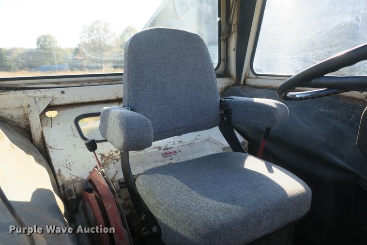 image for item DB10169 International 1066 tractor