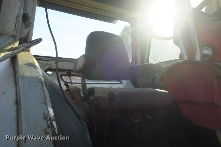 image for item DB10169 International 1066 tractor