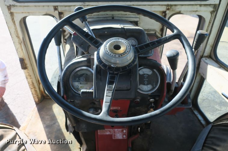 image for item DB10169 International 1066 tractor