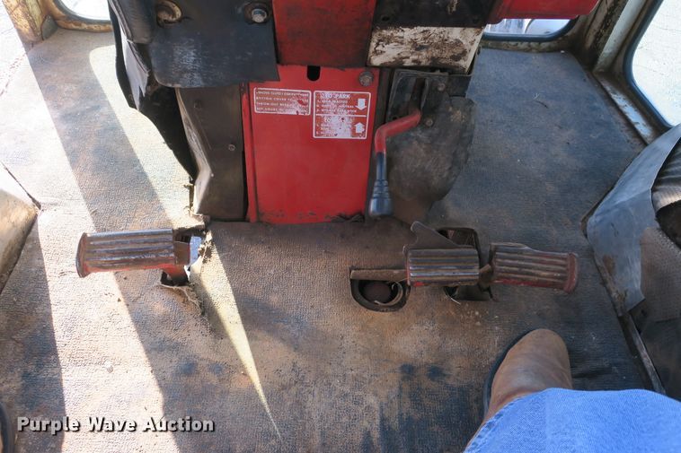 image for item DB10169 International 1066 tractor