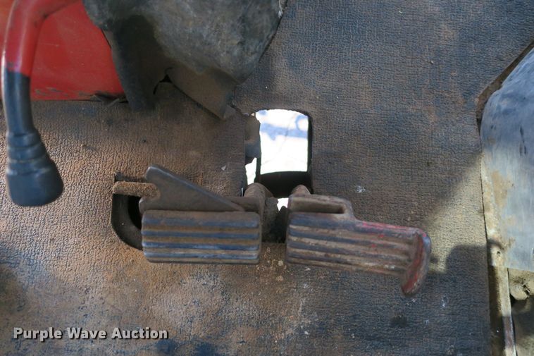 image for item DB10169 International 1066 tractor