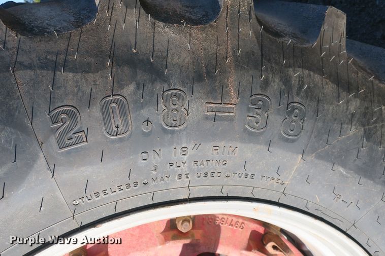 image for item DB10169 International 1066 tractor