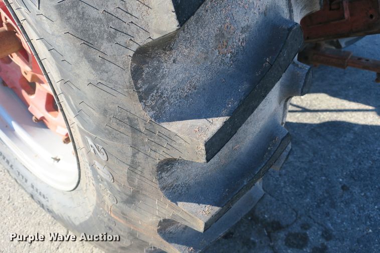 image for item DB10169 International 1066 tractor