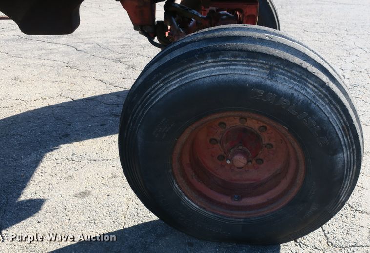 image for item DB10169 International 1066 tractor