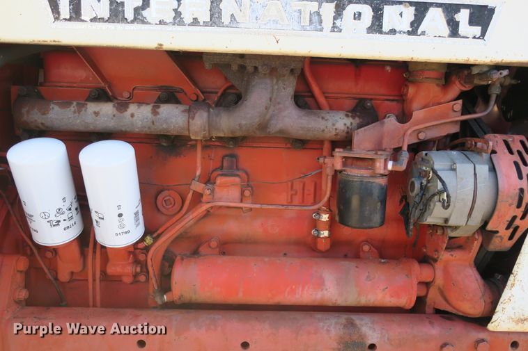 image for item DB10170 International 1466 tractor