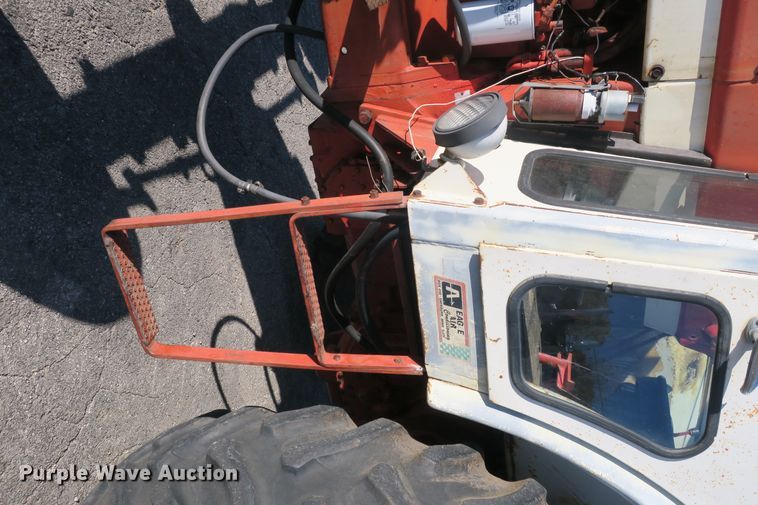 image for item DB10170 International 1466 tractor