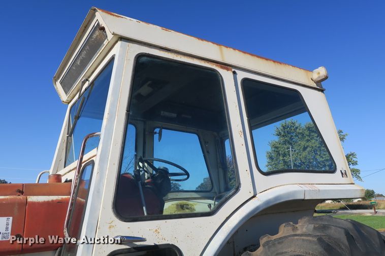 image for item DB10170 International 1466 tractor