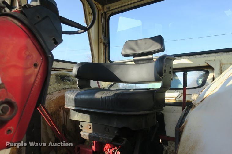 image for item DB10170 International 1466 tractor