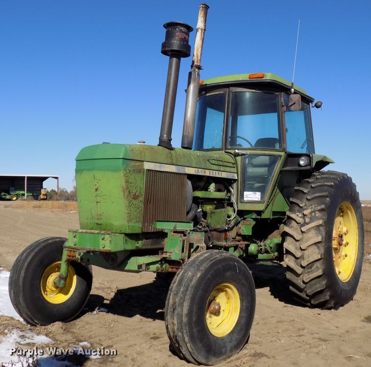 image for item DD6050 1975 John Deere 4430 tractor