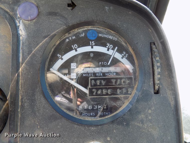 image for item DD6050 1975 John Deere 4430 tractor