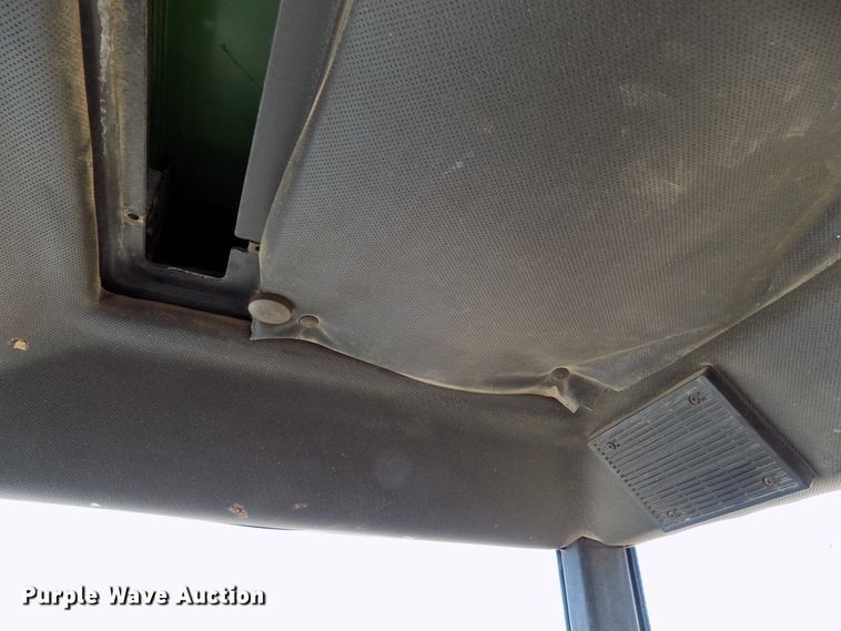 image for item DD6050 1975 John Deere 4430 tractor