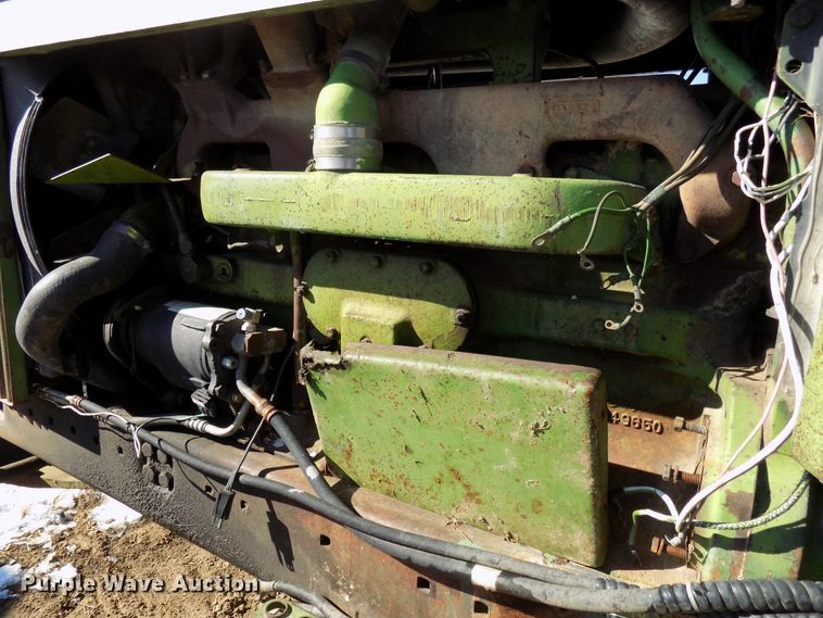 image for item DD6050 1975 John Deere 4430 tractor