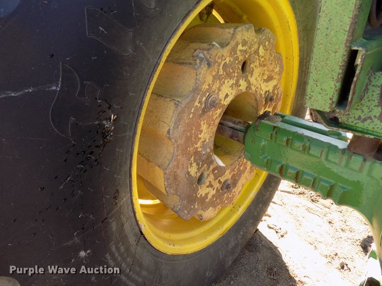 image for item DD6050 1975 John Deere 4430 tractor