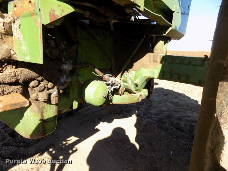 image for item DD6050 1975 John Deere 4430 tractor